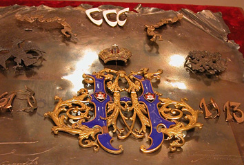 Grashe Seattle and Bellevue Fine Art Restorers. Rare and interesting cases of antique restoration: The Imperial Family's Silver Scroll, c.1913. Grashe Seattle and Bellevue Fine Art Restorers. Rare and interesting cases of antique restoration: The Imperial Family's Silver Scroll, c.1913.